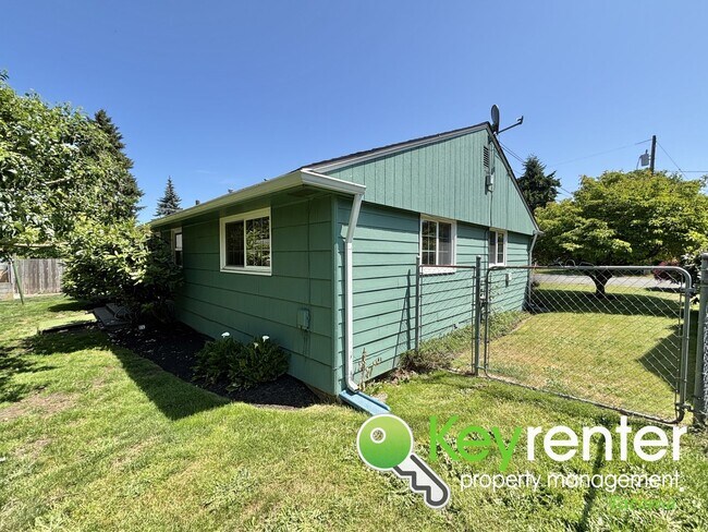 Building Photo - Charming Clinker Brick Rambler in the Hear...