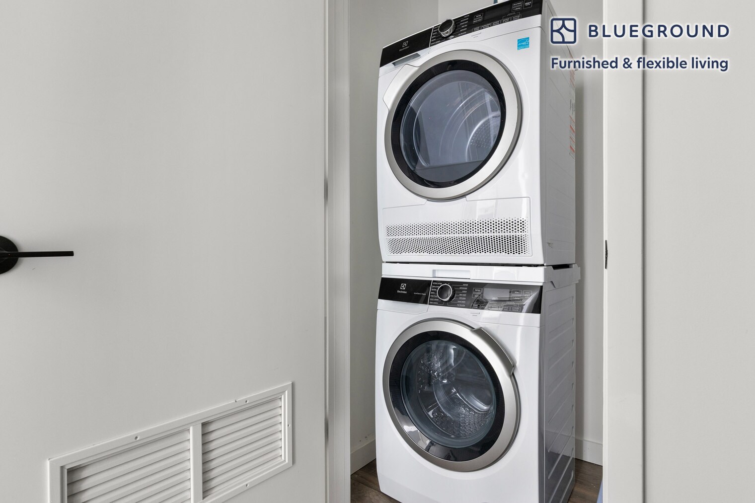 Building Photo - 61 W Erie St