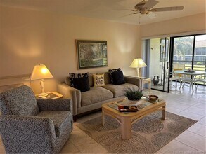 Building Photo - 755 Saturn St