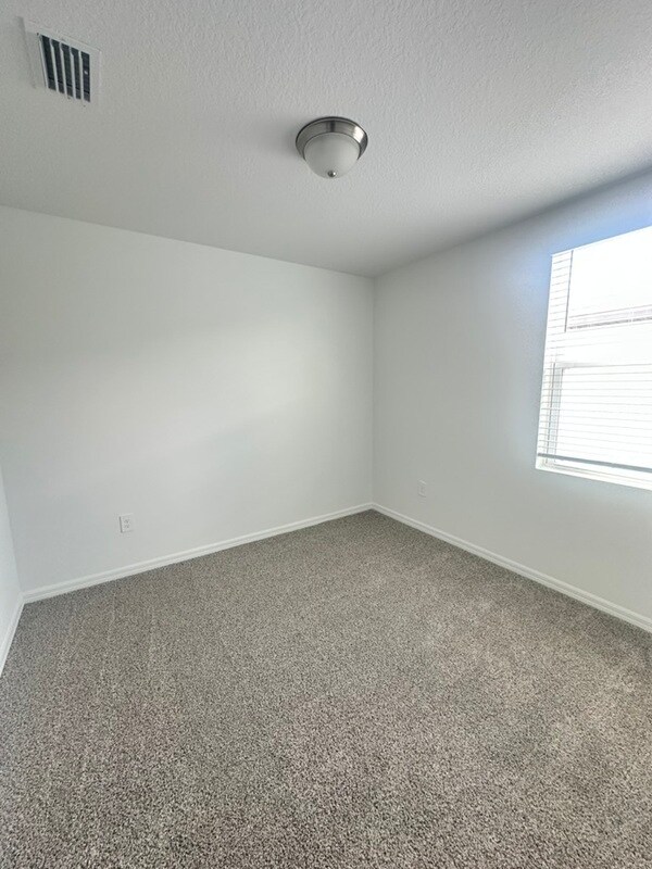 Building Photo - 2134 Judith Ct