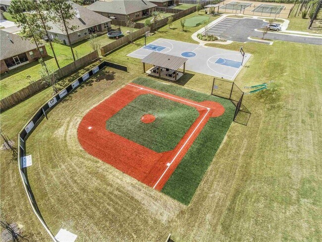 Building Photo - 13137 Cavalier St