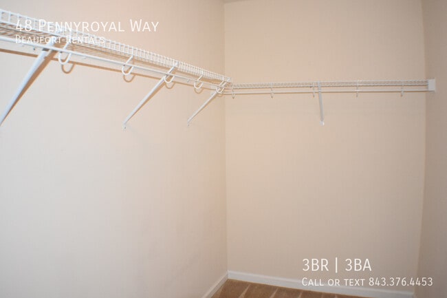 Building Photo - 48 Pennyroyal Way