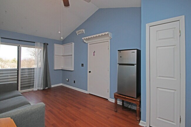 Building Photo - "Rent a room in this 4-Bedroom Furnished T...