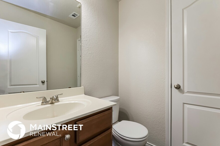 Building Photo - 6622 San Miguel Way