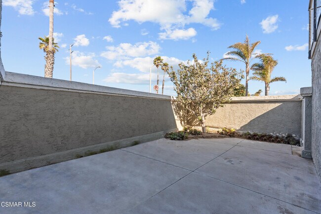 Building Photo - 5100 Whitecap St