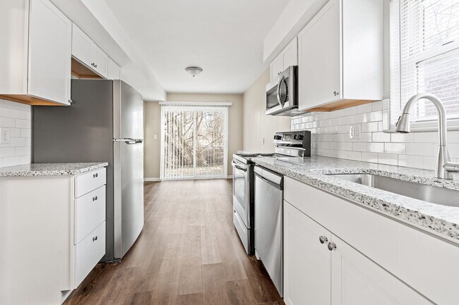 Building Photo - McLain Apartments