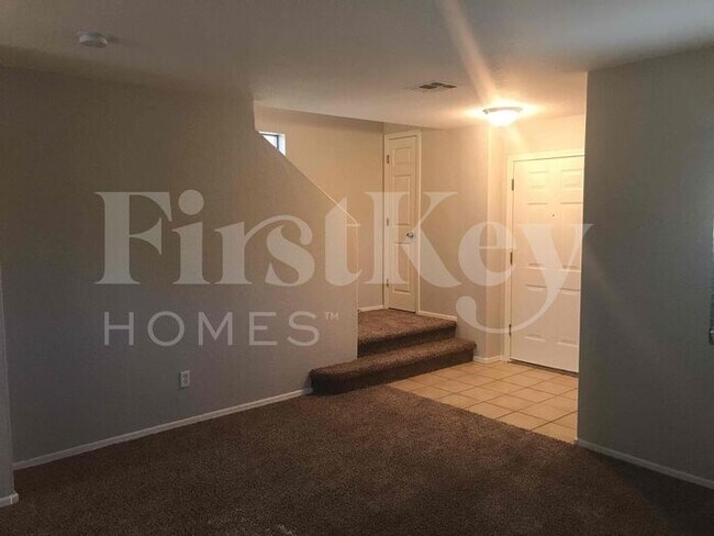 Building Photo - 8334 W Hughes Dr