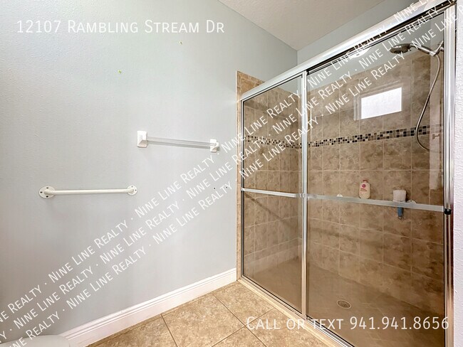 Building Photo - 12107 Rambling Stream Dr