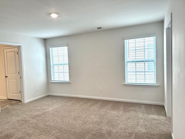 Building Photo - AMAZING HOME IN COLUMBIA