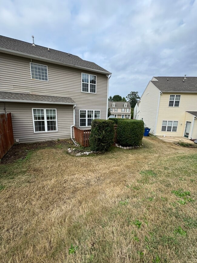 Building Photo - 2525 Blackwolf Run Ln