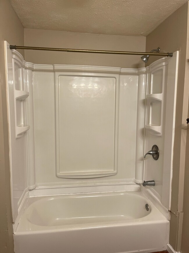 Building Photo - 153 Payne Branch Rd