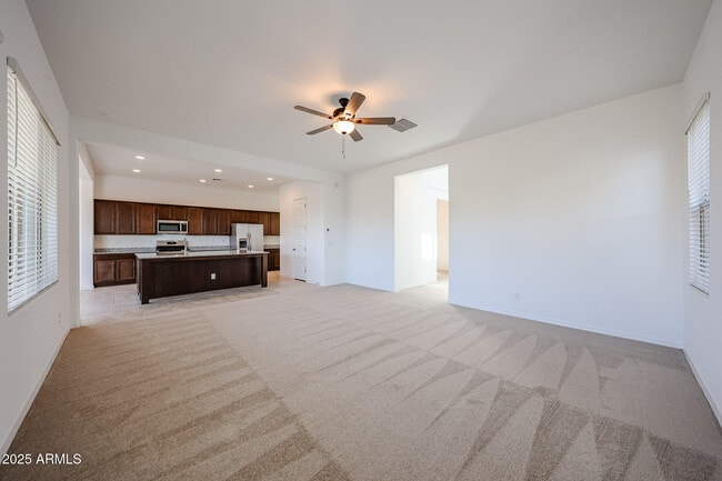 Building Photo - 25110 N 75th Ln