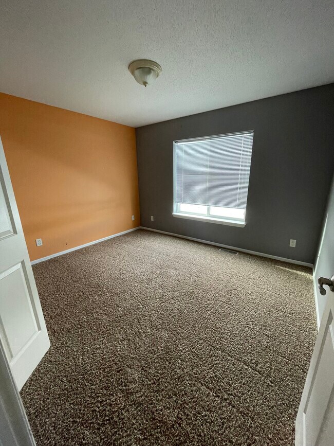 Building Photo - 7103 W 56th St