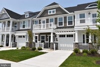 Building Photo - 215 Red Cedar Dr