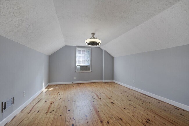Building Photo - NOW ACCEPTING CITY OF ATLANTA 3-BEDROOM HOUSING VOUCHERS.