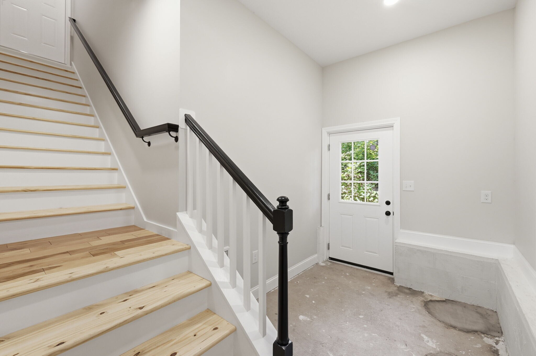 mudroom-now LVP floor - 185 Woodland Ave