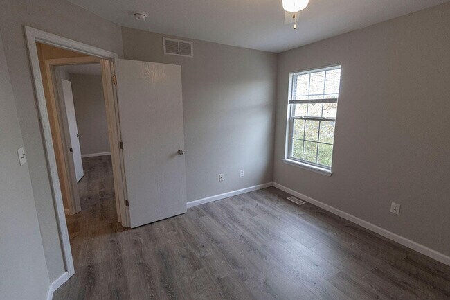 Building Photo - 5810 Canaveral Dr