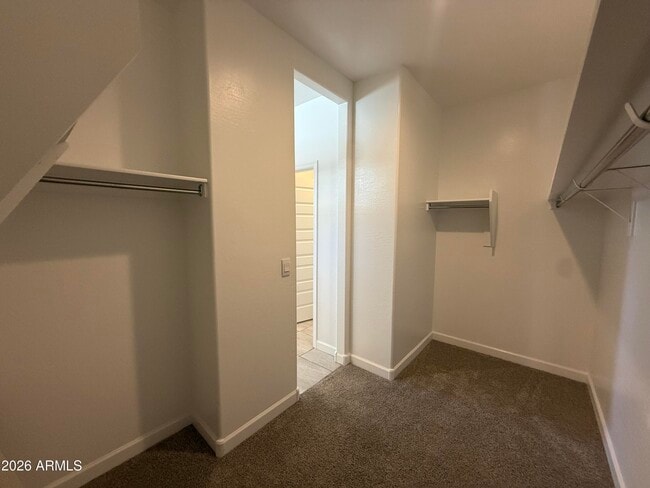 Building Photo - 1723 W Sombra Ave