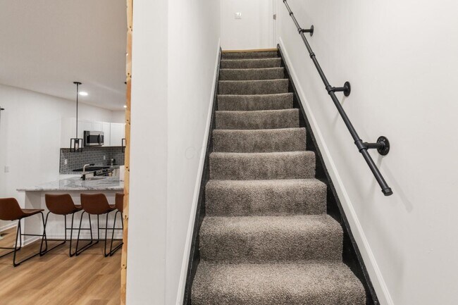 Building Photo - 150 N 22nd St