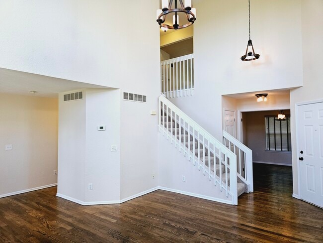 Building Photo - 3598 Bent Trail Dr