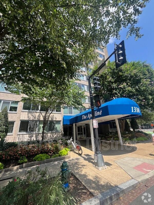 Building Photo - 1330 New Hampshire Ave NW