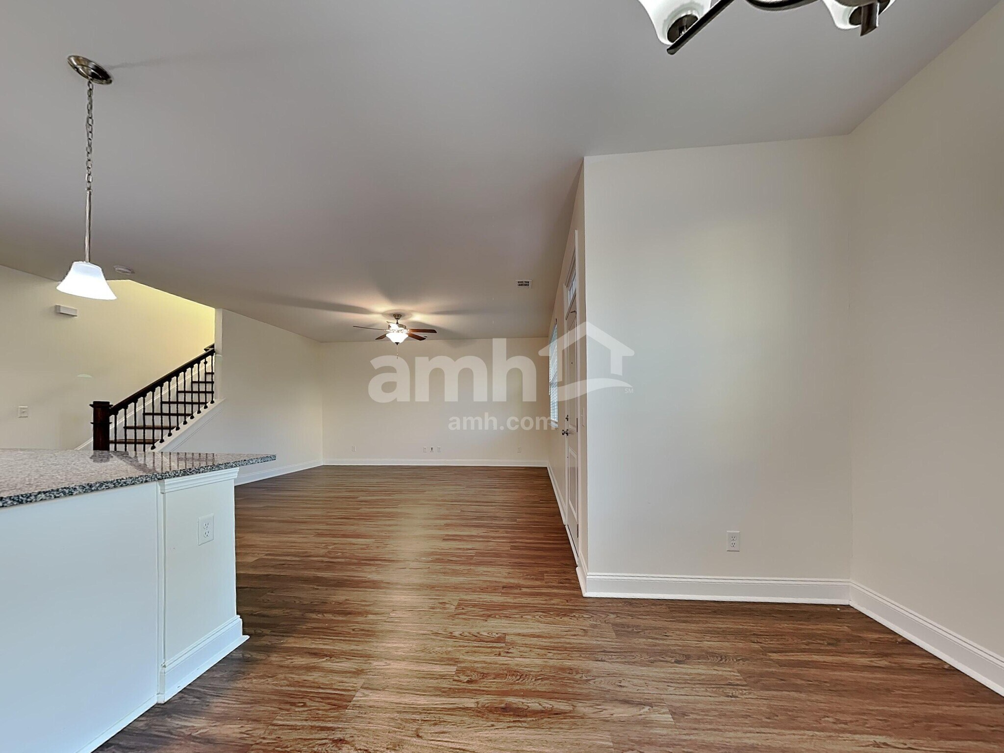 Building Photo - 208 Clearwater Cir