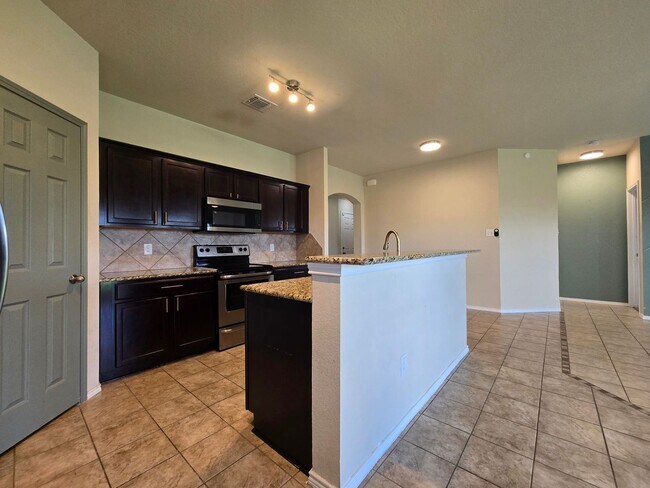 Building Photo - 5308 Waterbank Ln