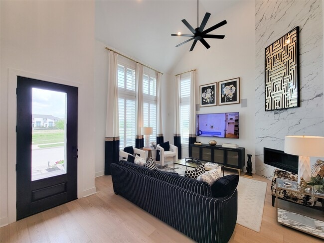 Building Photo - 19730 Riverbed Ln