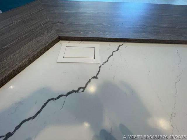 Building Photo - 1617 N Flagler Dr