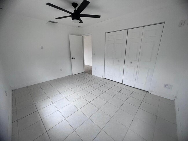 Building Photo - 1501 Meridian Rd