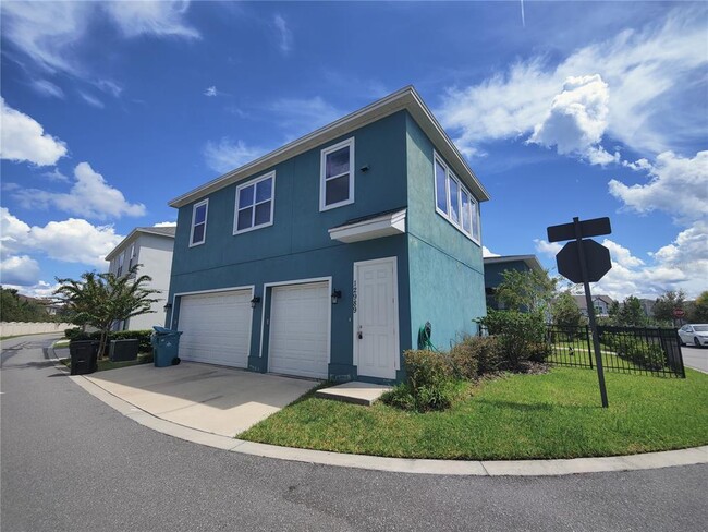 Primary Photo - 12989 Doisy St