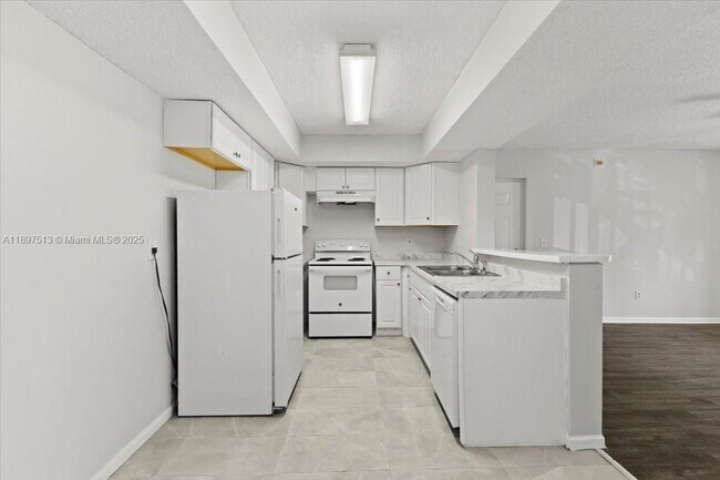 Building Photo - 5520 NW 61st St