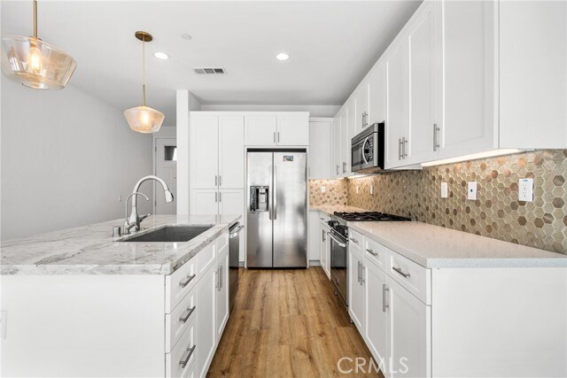 Building Photo - 947 Aurora Ln