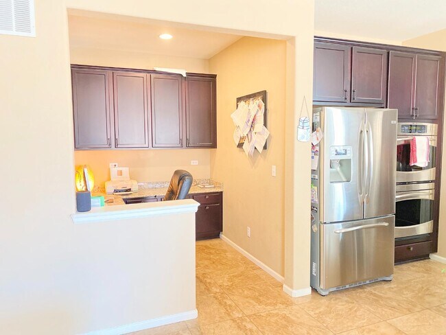 Building Photo - 6106 Wolf Village Dr