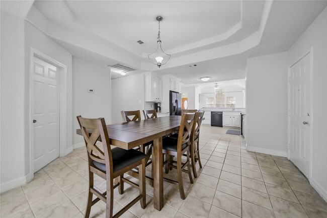 Building Photo - 4943 Gammage St