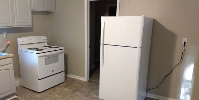 Building Photo - 3616 W 28th St