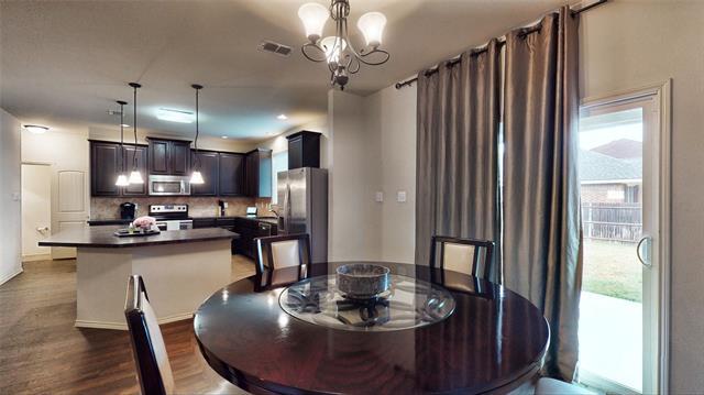 Building Photo - 8657 Star Thistle Dr