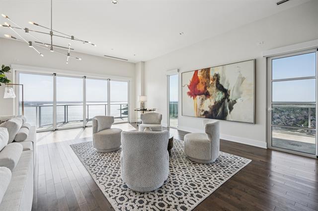 Building Photo - 2800 Lakeside Pkwy