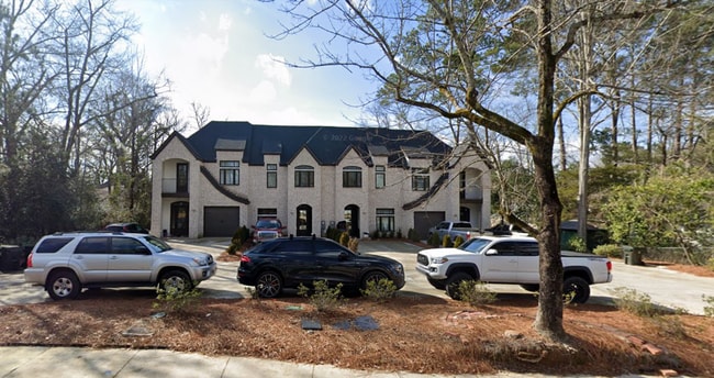 Building Photo - 435 Sanders St