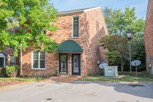 Primary Photo - 117 Matthew Ln