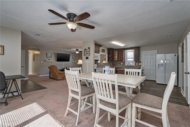 Building Photo - 440 N Oceana Blvd