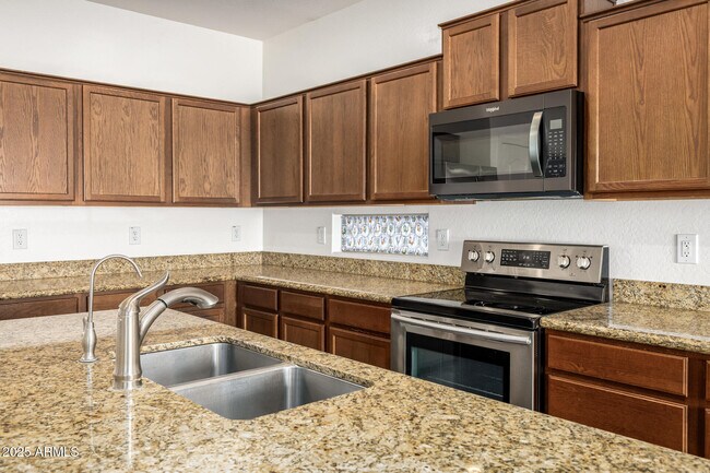 Building Photo - 23862 W Harrison Dr