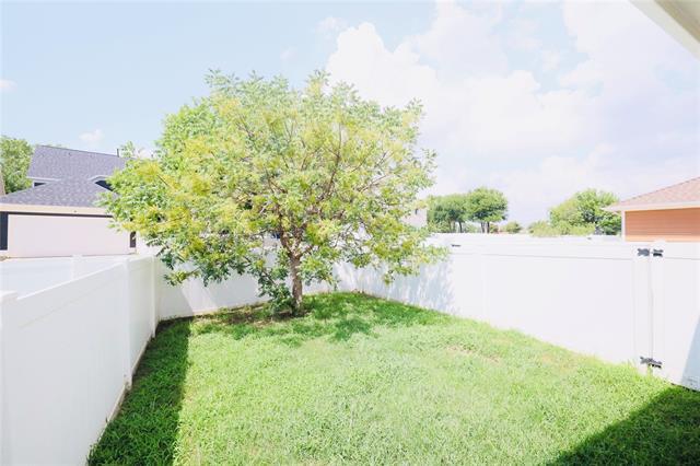 Building Photo - 1821 Forsythe Dr