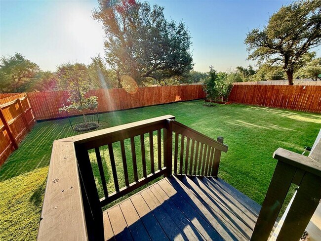 Building Photo - 1209 Cole Ests Dr