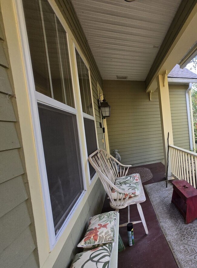 Building Photo - Beautiful 3 Bedroom/2 Bath home in Madera