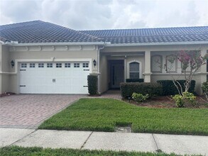 Building Photo - Kissimmee Villa