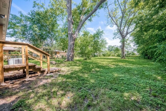 Building Photo - Affordable spacious 4bed/2bath single-fami...