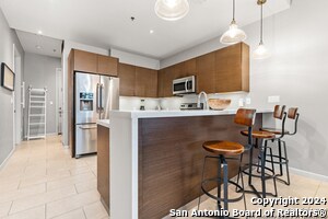 Building Photo - 17902 La Cantera Pkwy