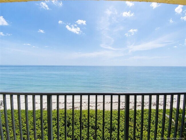 Building Photo - 7380 S Ocean Dr
