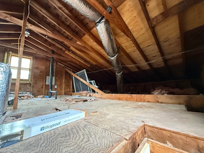 Building Photo - 181-137 CT-37